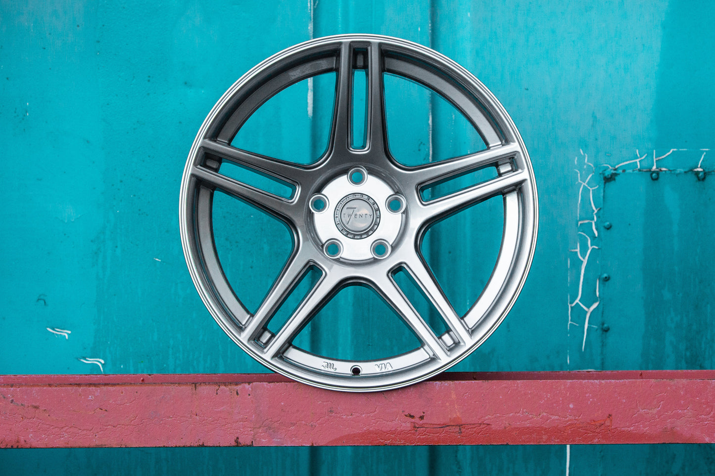 https://cdn.shopify.com/s/files/1/0869/7852/files/Style_46_Hyper_black_concaved_wheel_Face_On.jpg?v=1767957924